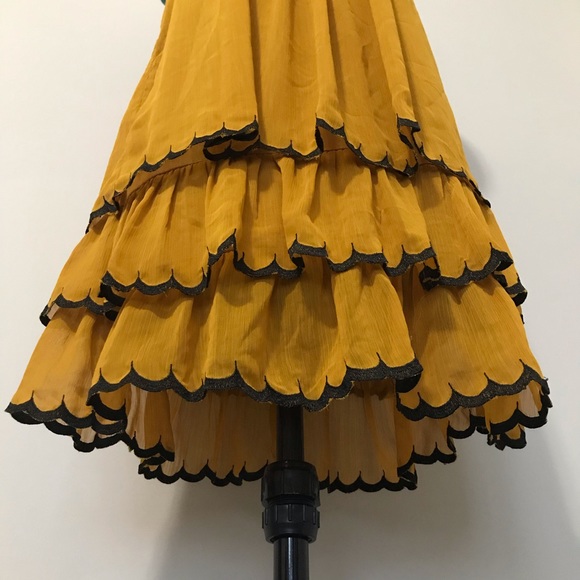 Flapper Style Gold H&M Dress w/ Black Trim Size: 4 - Picture 7 of 9